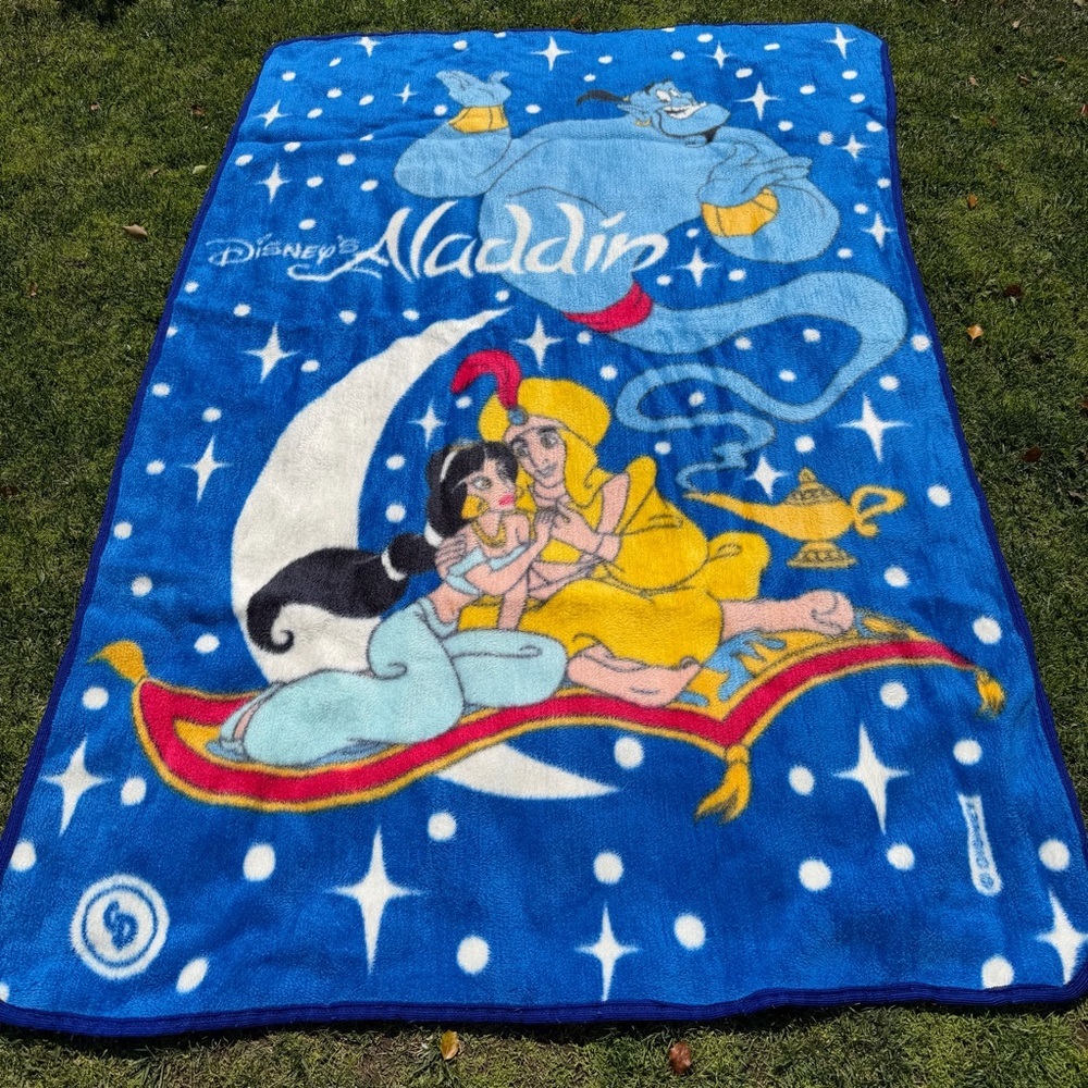 VTG Disney Aladdin Plush Blanket Magic Carpet Jasmine Genie Colorful 90s 60x88‎